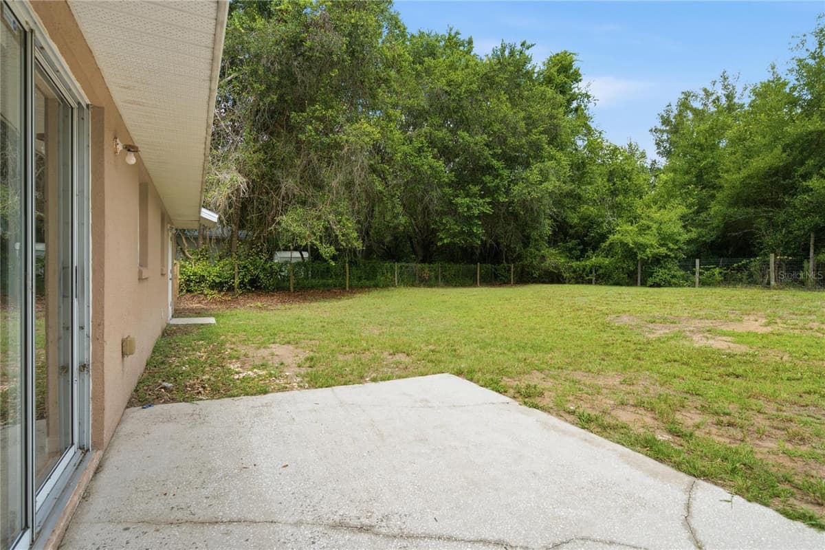 2210 BLUEGRASS ST — photo 38 of 61