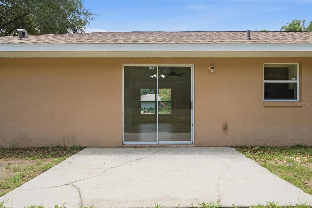 2210 BLUEGRASS ST — photo 39 of 61