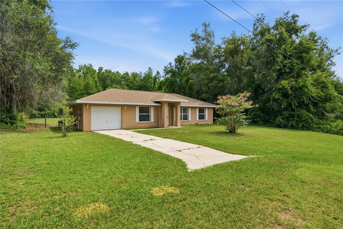 2210 BLUEGRASS ST — photo 4 of 61