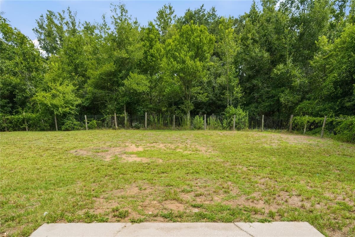 2210 BLUEGRASS ST — photo 43 of 61