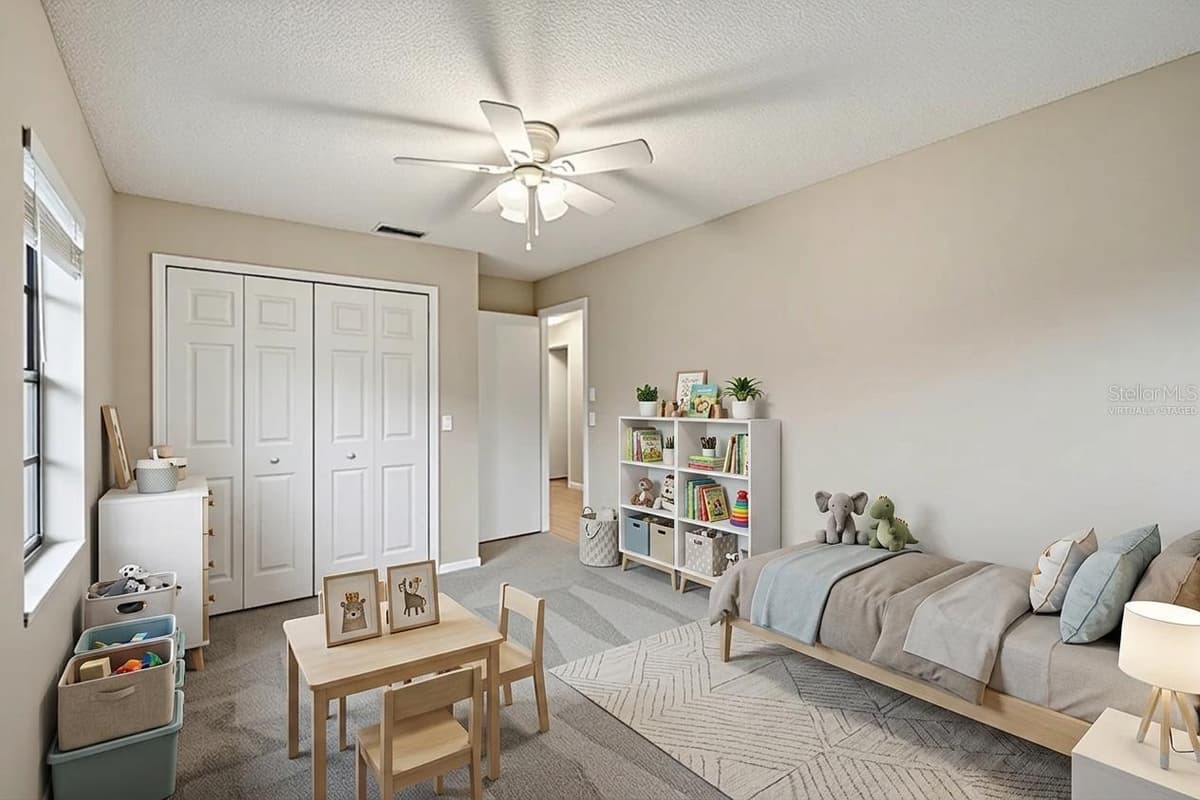 408 COLEMAN DRIVE — photo 5 of 32