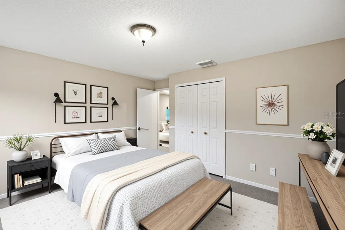 408 COLEMAN DRIVE — photo 6 of 32
