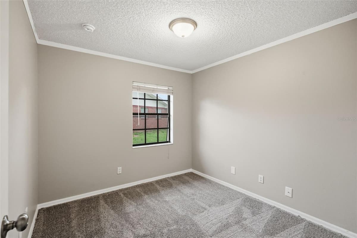 408 COLEMAN DRIVE — photo 19 of 32