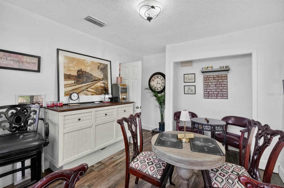 3323 SAINT JOHNS AVENUE — photo 15 of 40