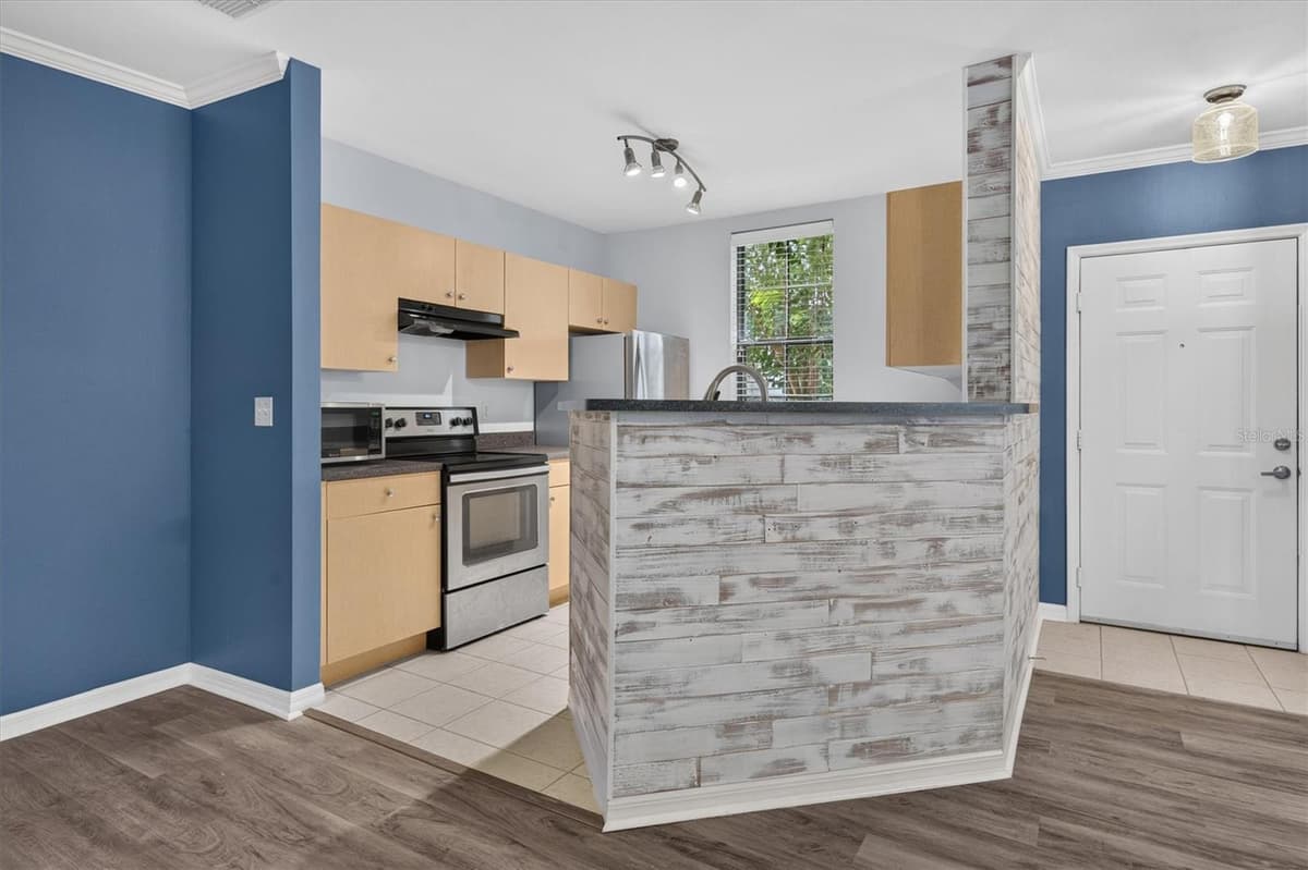 730 SIENA PALM DRIVE — photo 18 of 43