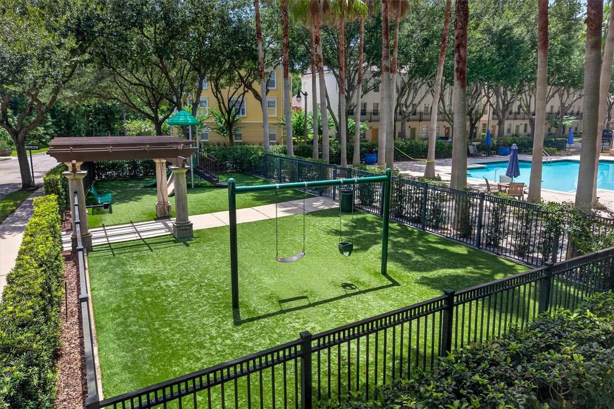 730 SIENA PALM DRIVE — photo 36 of 43