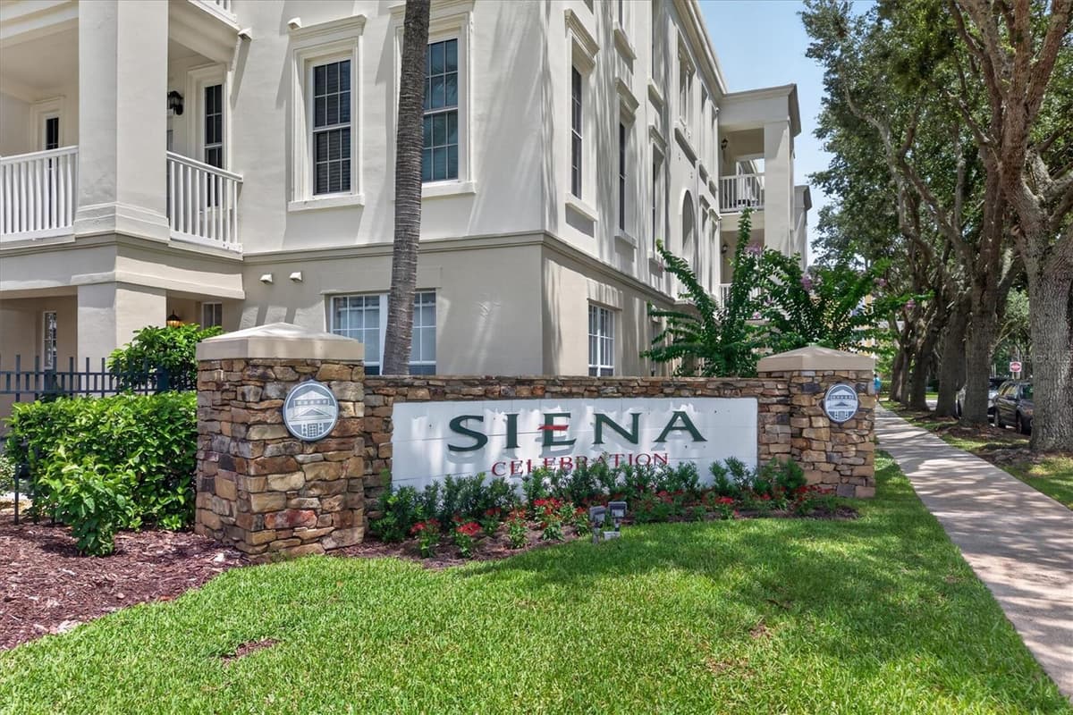 730 SIENA PALM DRIVE — photo 3 of 43