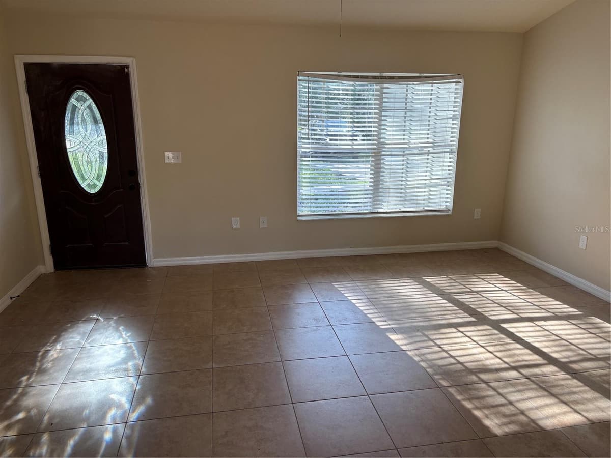 1920 CALLE ALTO VISTA — photo 10 of 11