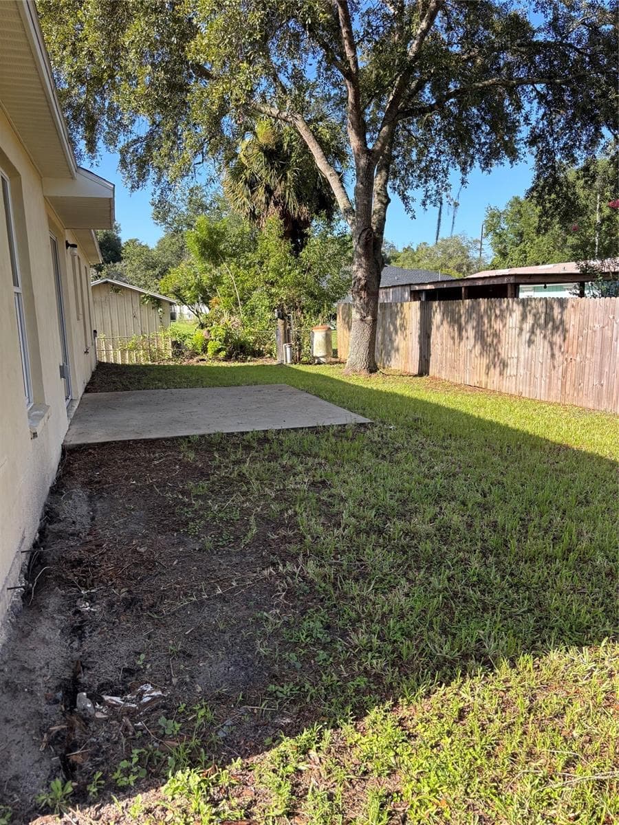 1920 CALLE ALTO VISTA — photo 11 of 11