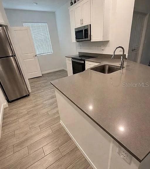 1104 SAND TRAP COURT — photo 5 of 17