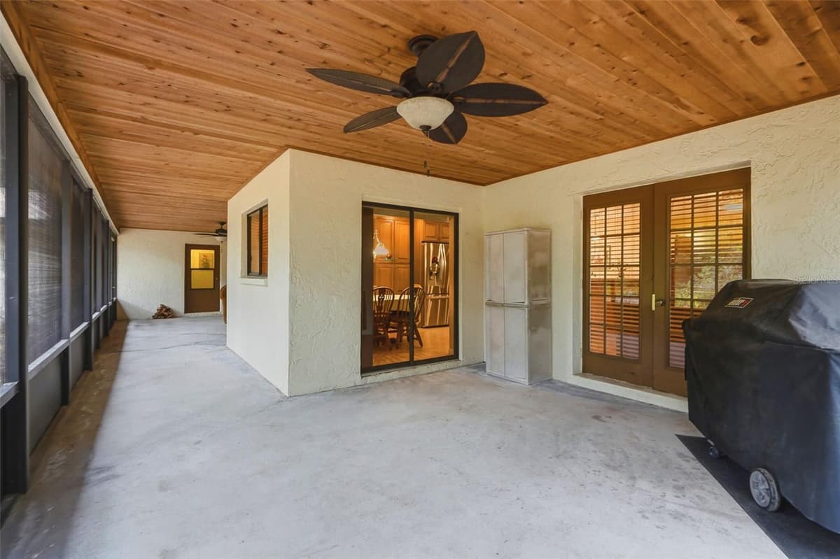 1660 NARNIA COURT — photo 25 of 39