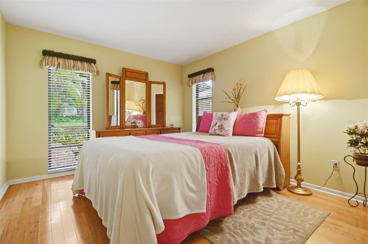 1660 NARNIA COURT — photo 19 of 39