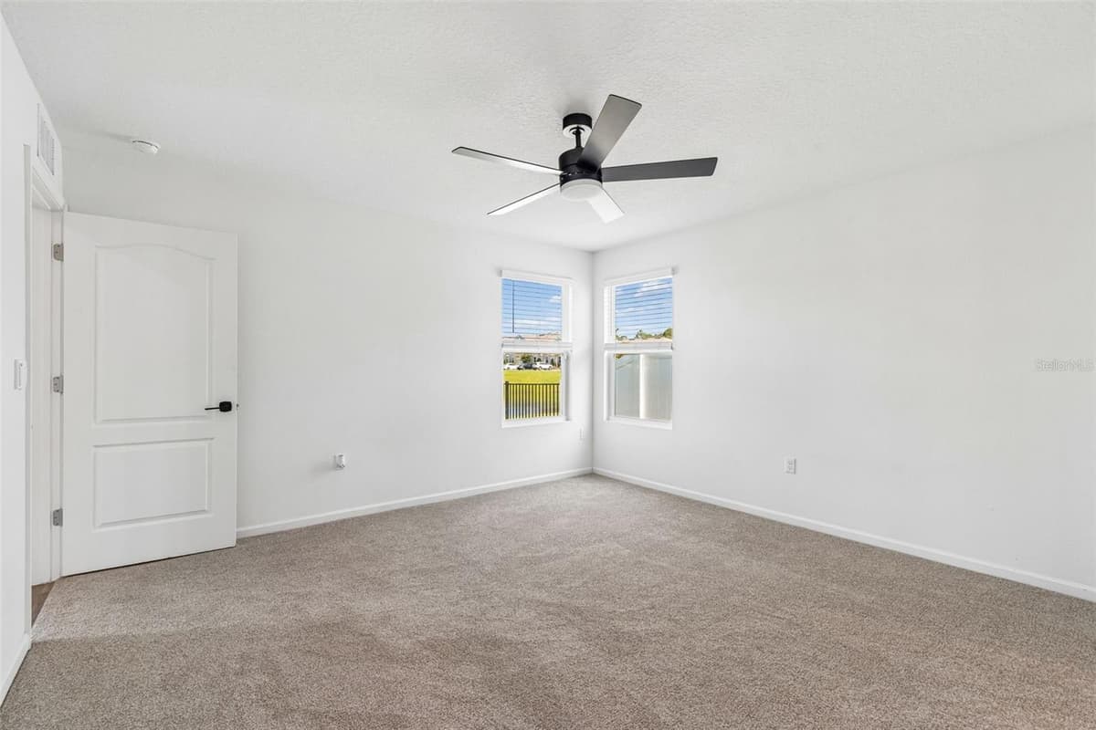 153 ASHBROOK STREET — photo 32 of 47