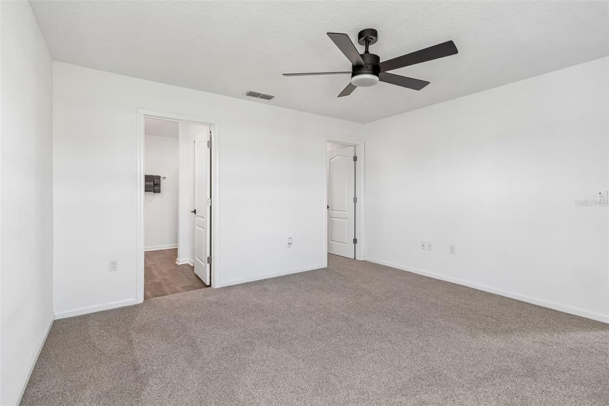153 ASHBROOK STREET — photo 31 of 47