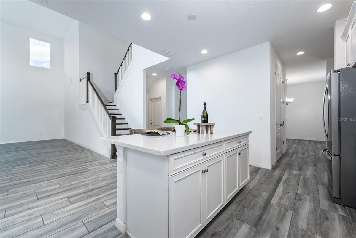15372 SUGAR CITRUS DRIVE — photo 9 of 30