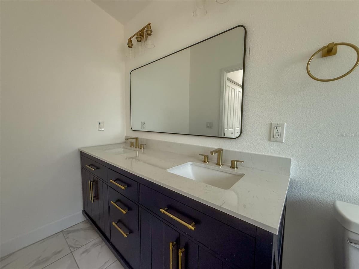 1367 HENSLEY DRIVE — photo 20 of 39