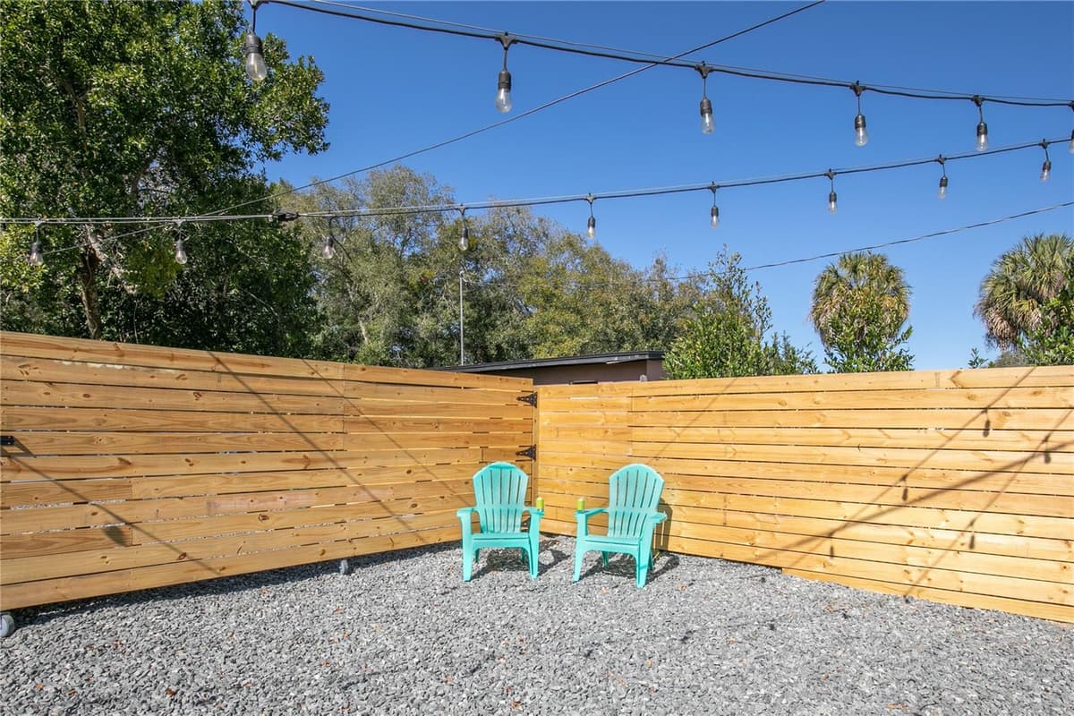 901 HARMON AVENUE — photo 20 of 21