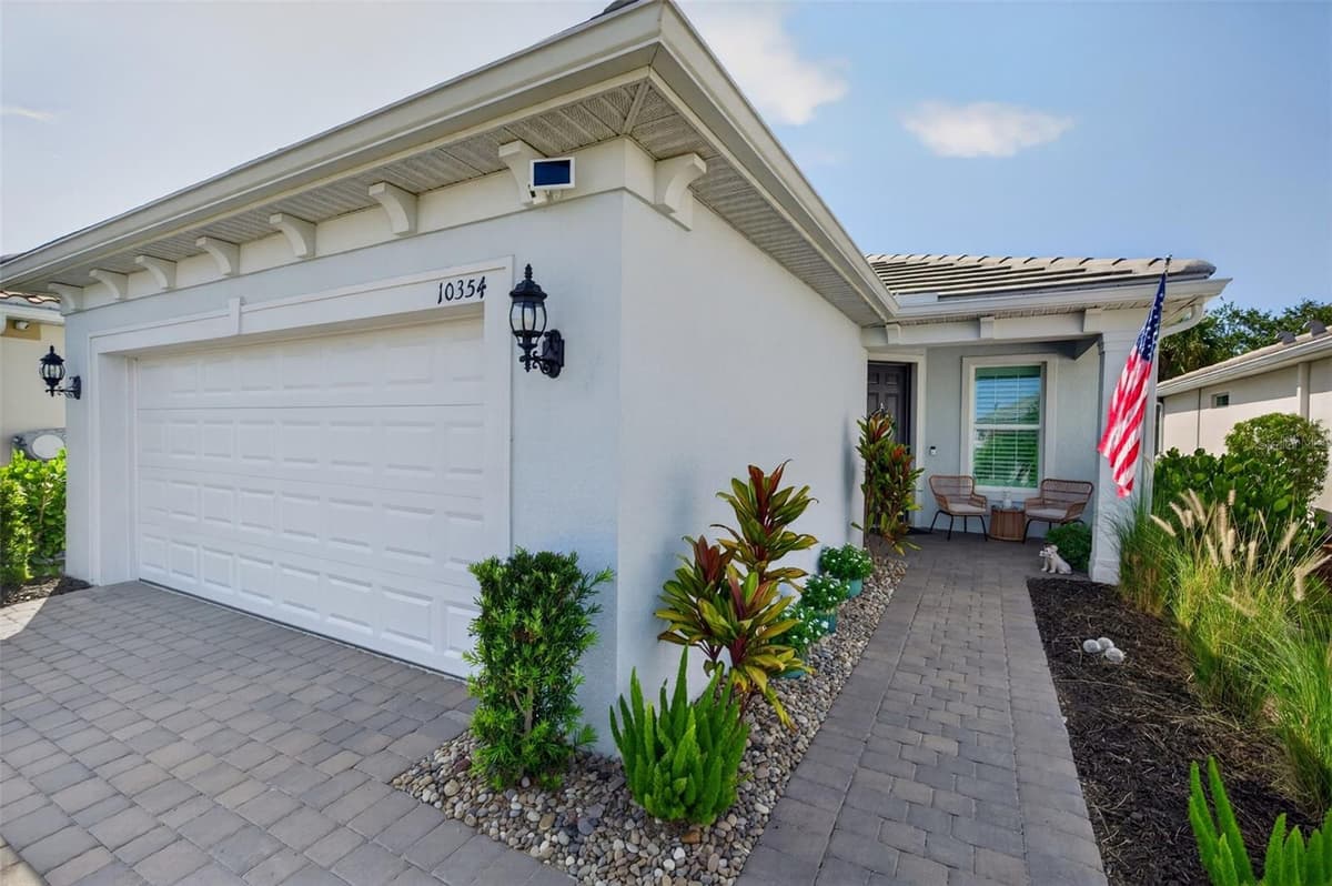 10354 ABACO FALLS DRIVE — photo 3 of 100