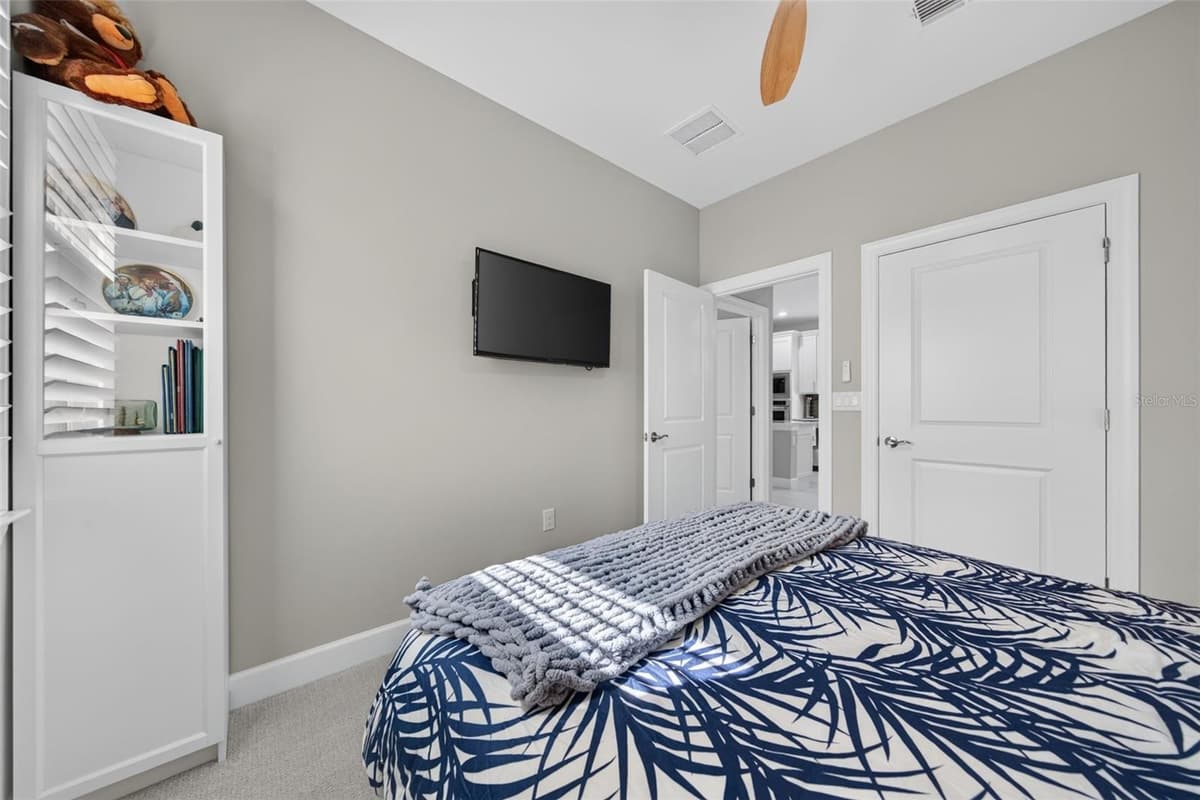 10354 ABACO FALLS DRIVE — photo 39 of 100