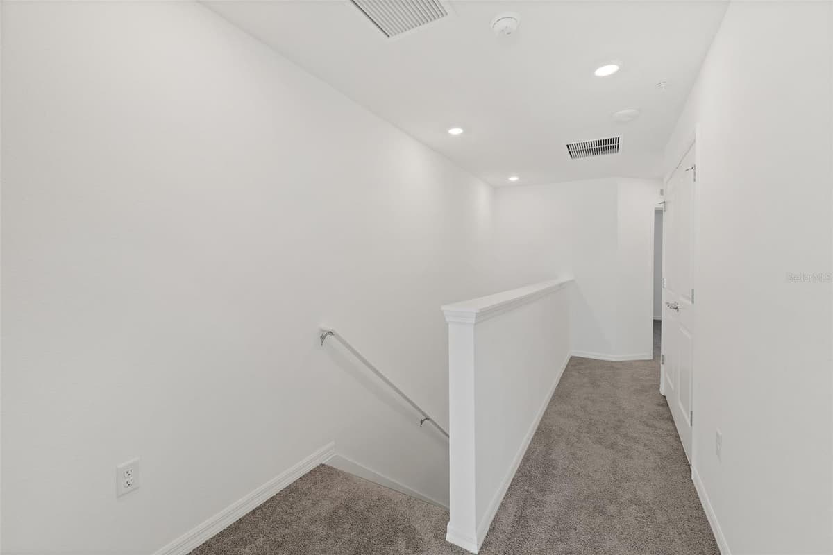 5055 SUNRISE ESTATES DRIVE — photo 17 of 42