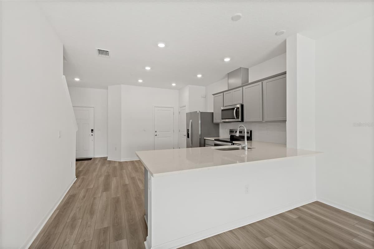 5055 SUNRISE ESTATES DRIVE — photo 6 of 42