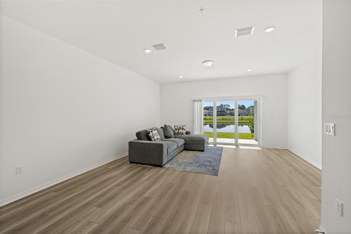5055 SUNRISE ESTATES DRIVE — photo 15 of 42