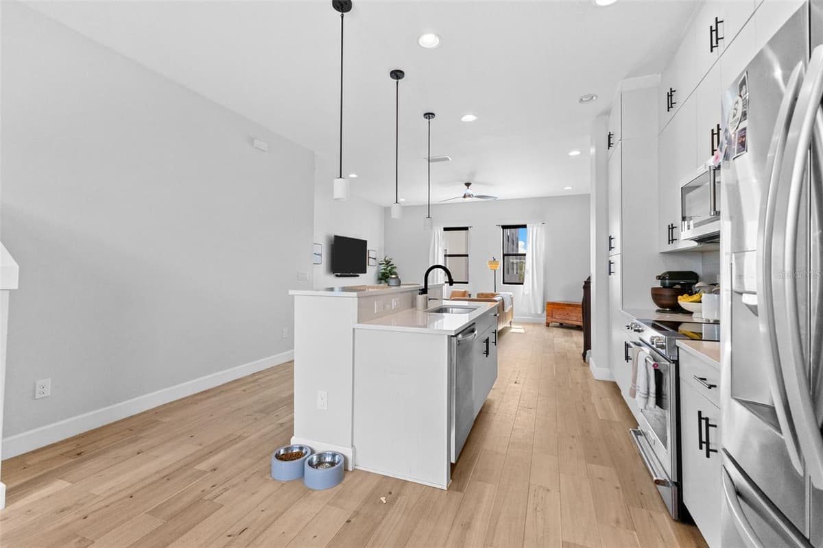 401 OREGON AVENUE — photo 15 of 34