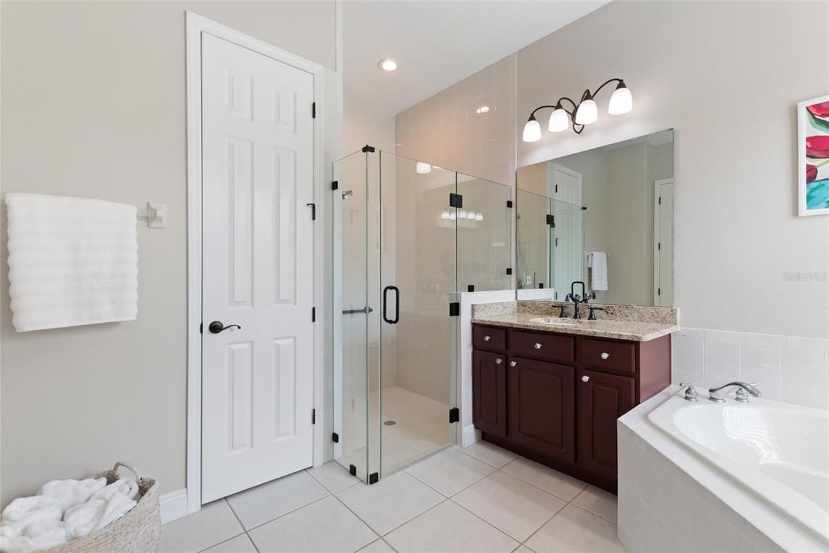 915 SAN RAPHAEL STREET — photo 23 of 74
