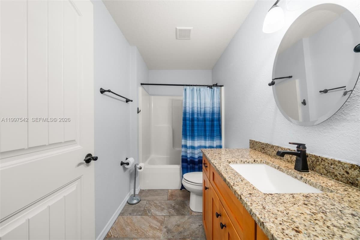 112 BIMINI STREET — photo 6 of 37