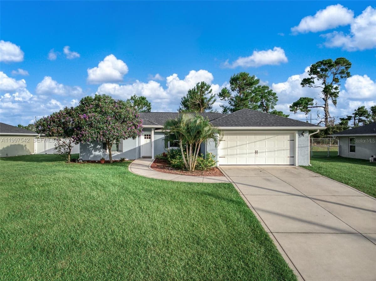 112 BIMINI STREET — photo 2 of 37