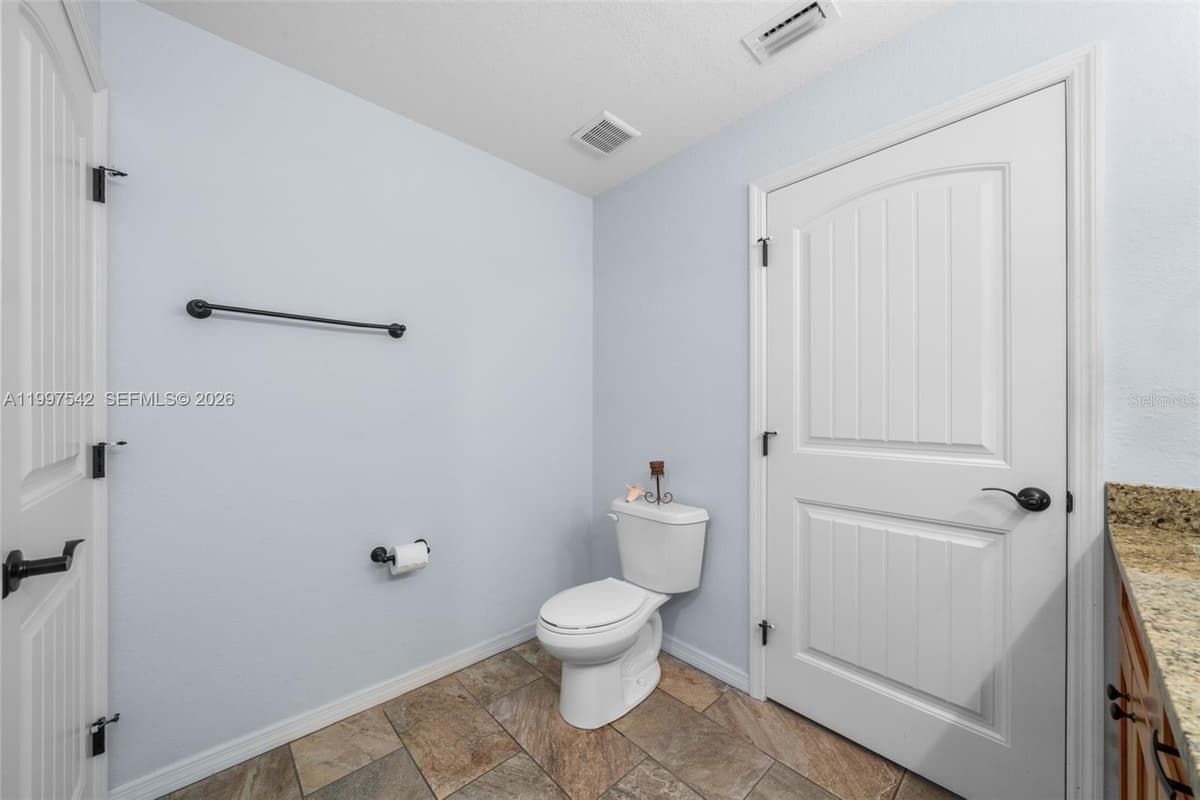 112 BIMINI STREET — photo 10 of 37