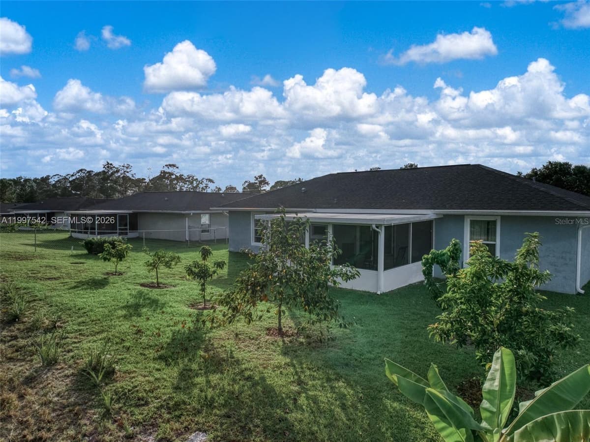 112 BIMINI STREET — photo 31 of 37
