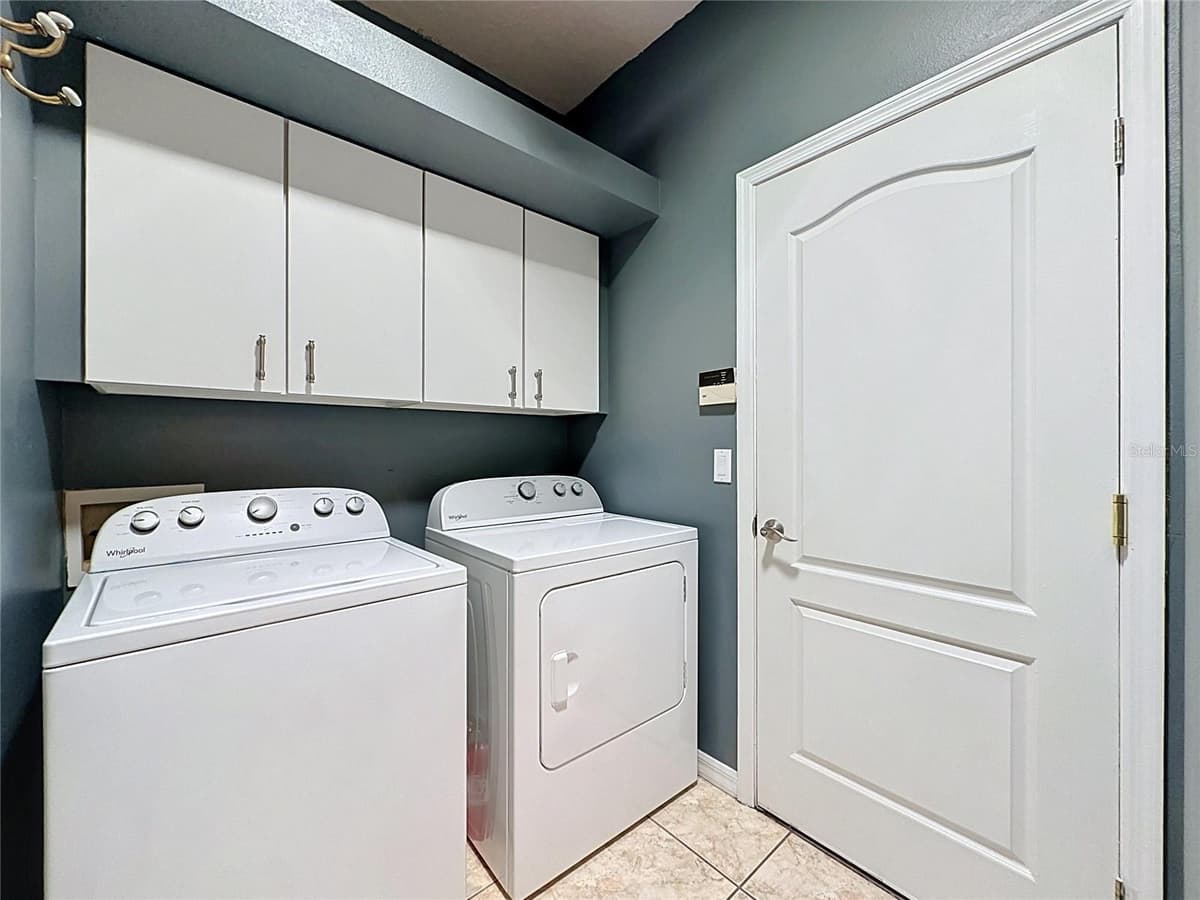 4223 KINGSLEY STREET — photo 33 of 75