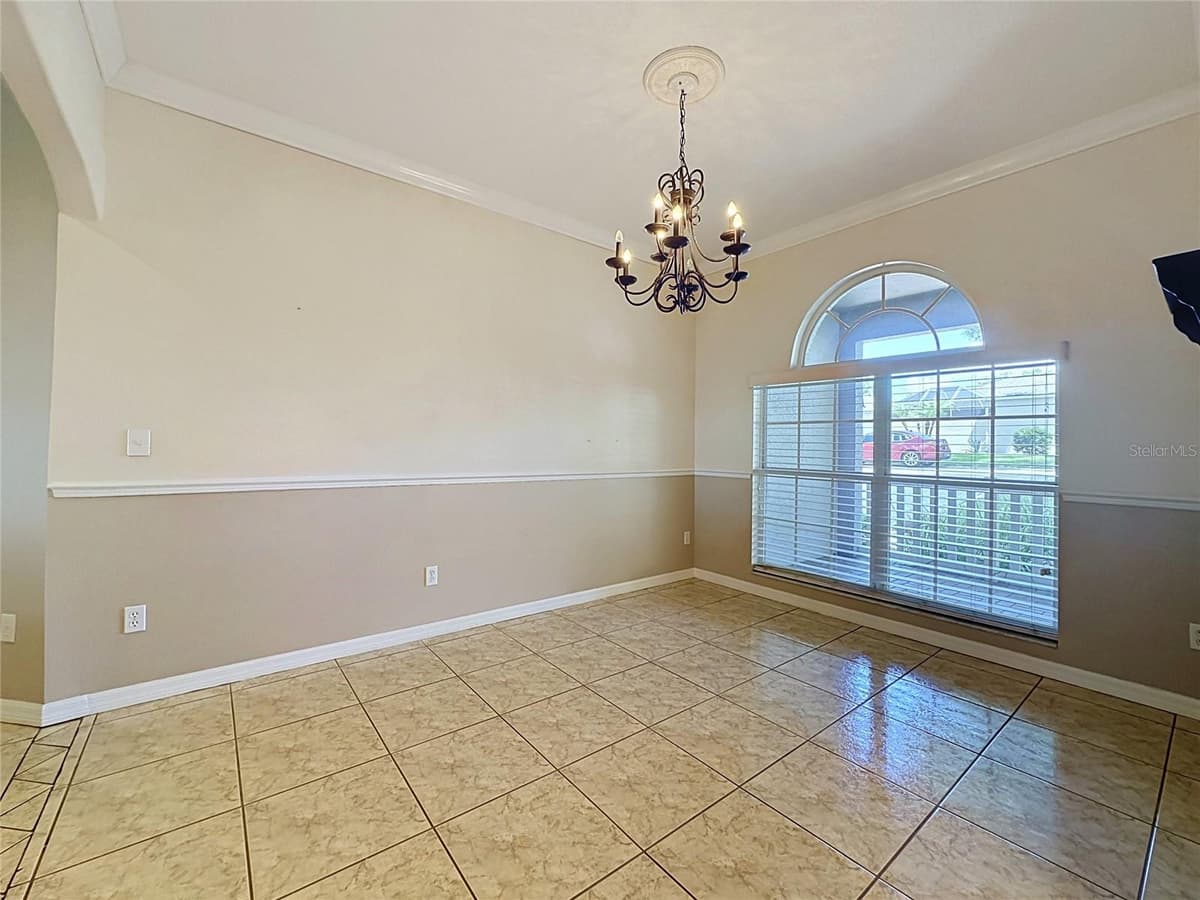 4223 KINGSLEY STREET — photo 10 of 75