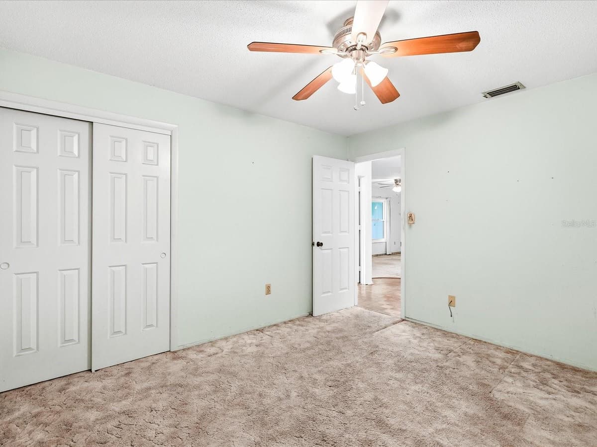 1387 HAYWORTH ROAD — photo 32 of 40