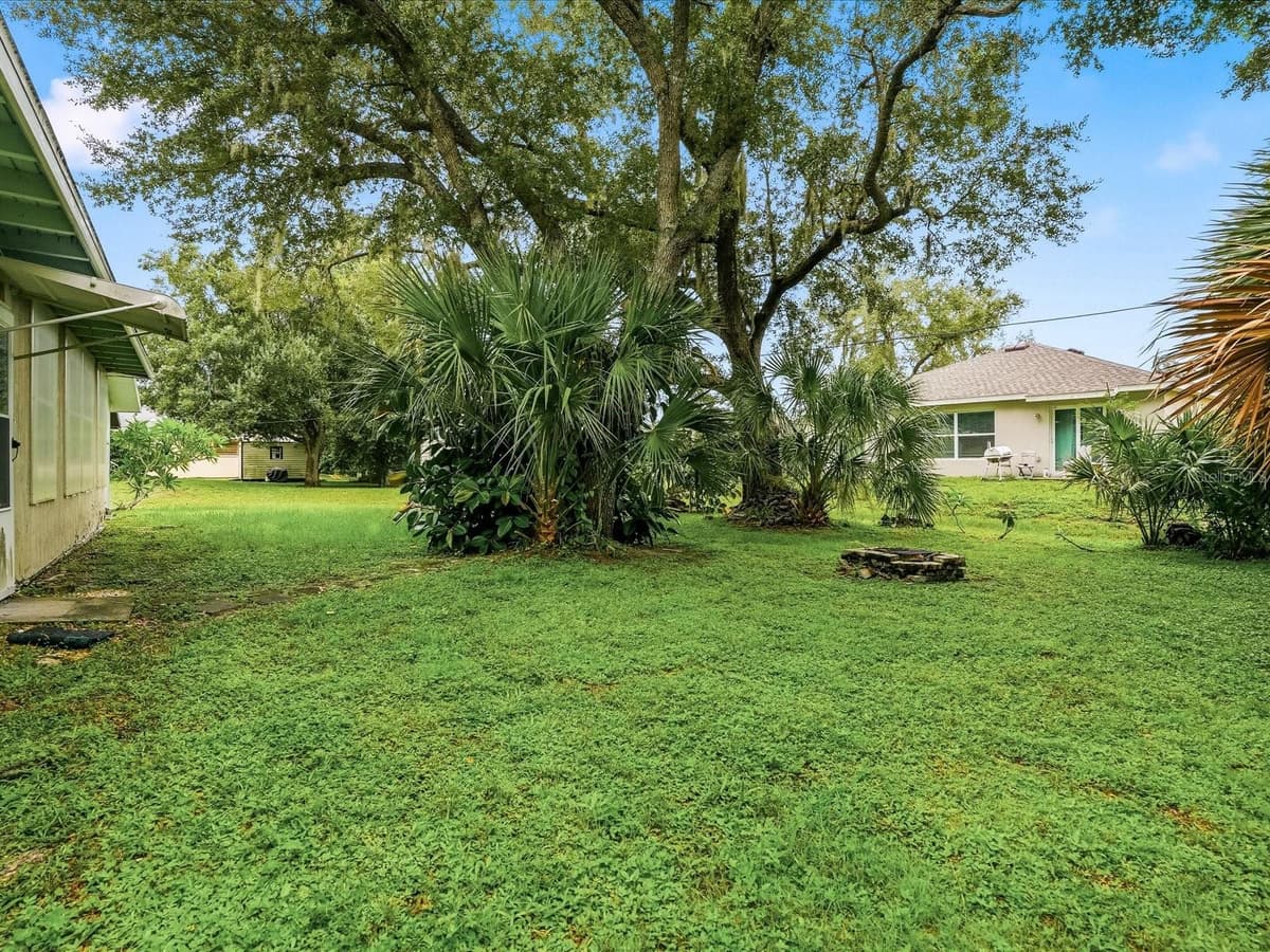 1387 HAYWORTH ROAD — photo 34 of 40