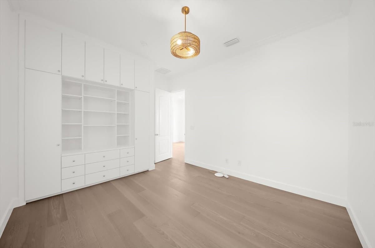 1700 OYSTER POINT WAY — photo 37 of 67