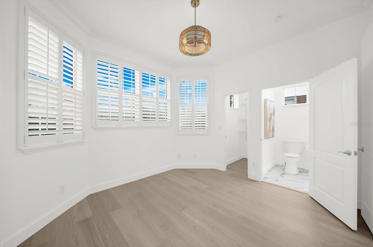 1700 OYSTER POINT WAY — photo 10 of 67