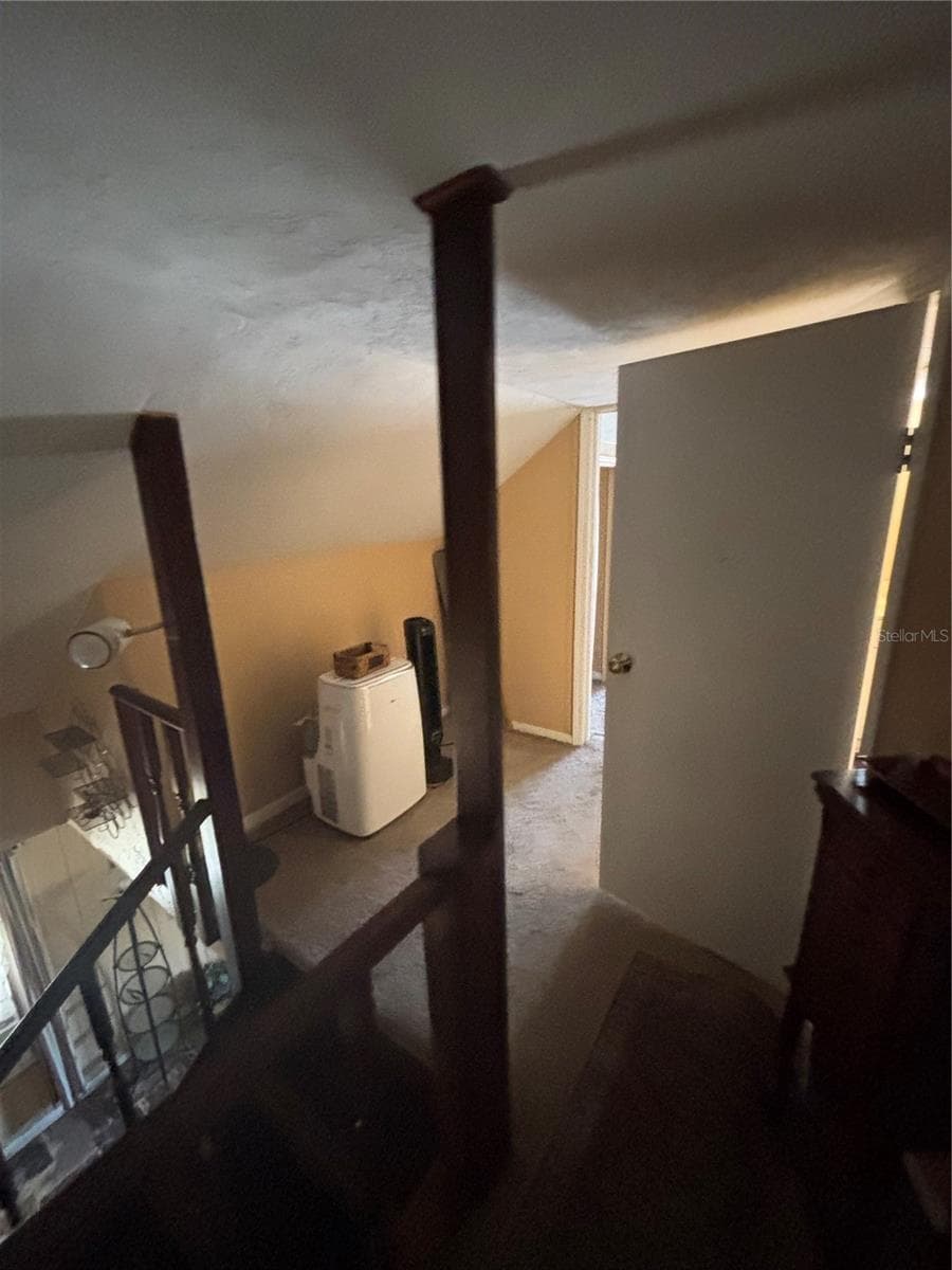 1906 HANSON STREET — photo 21 of 43