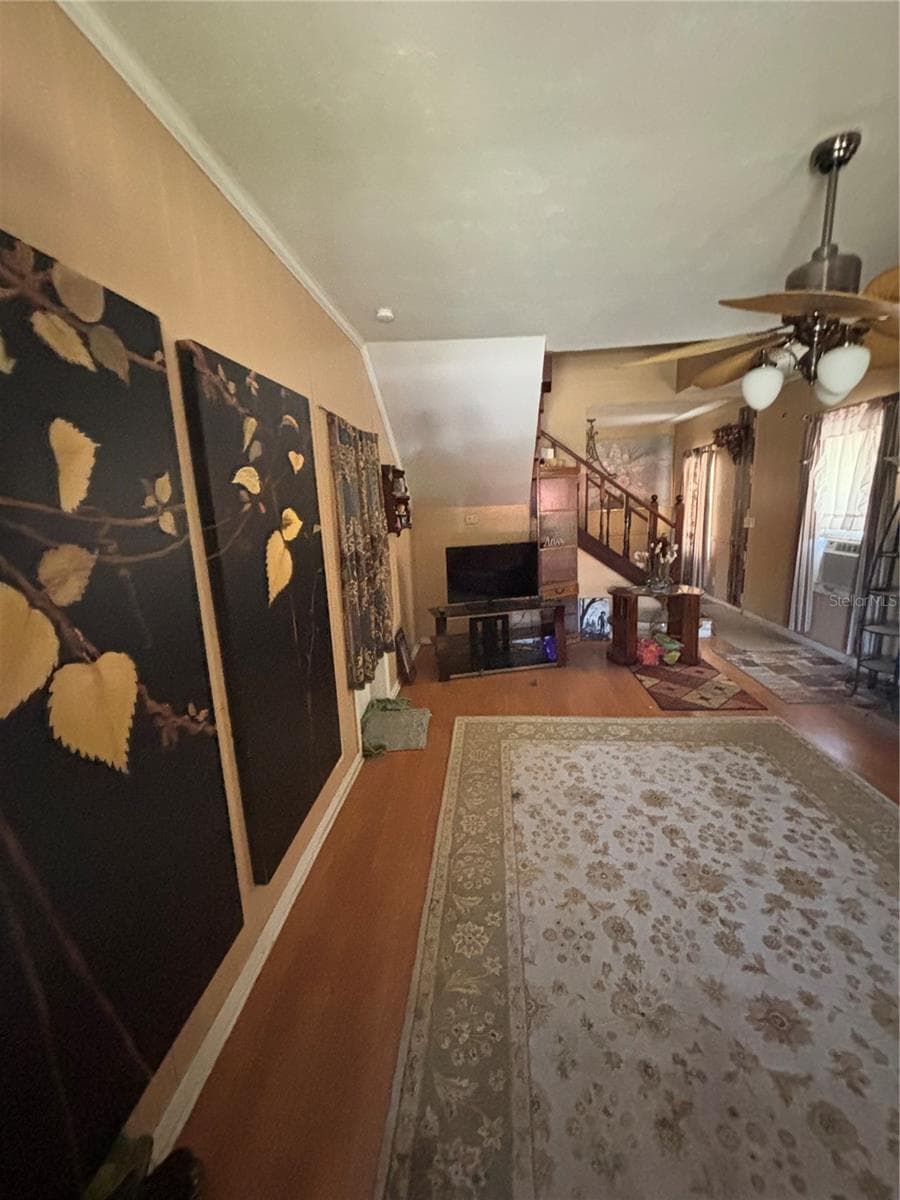 1906 HANSON STREET — photo 29 of 43