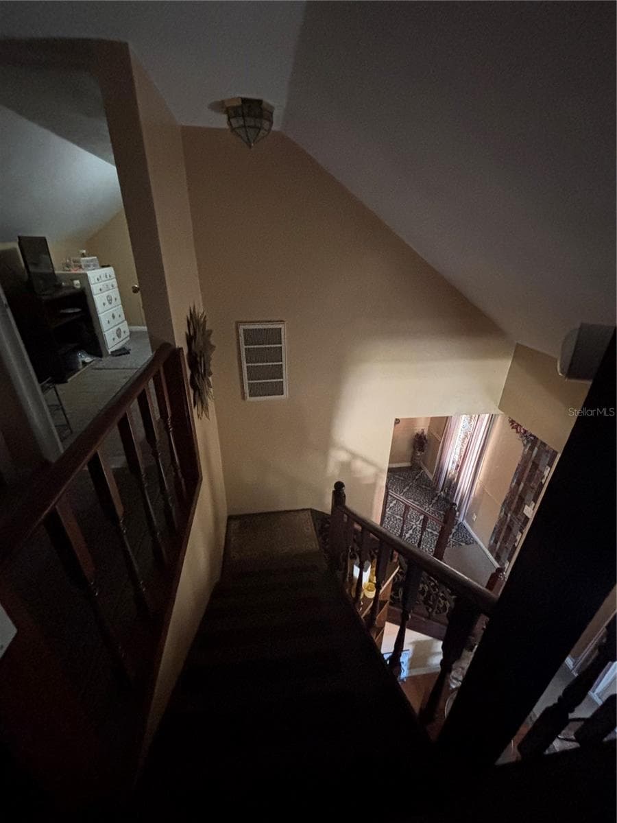 1906 HANSON STREET — photo 27 of 43