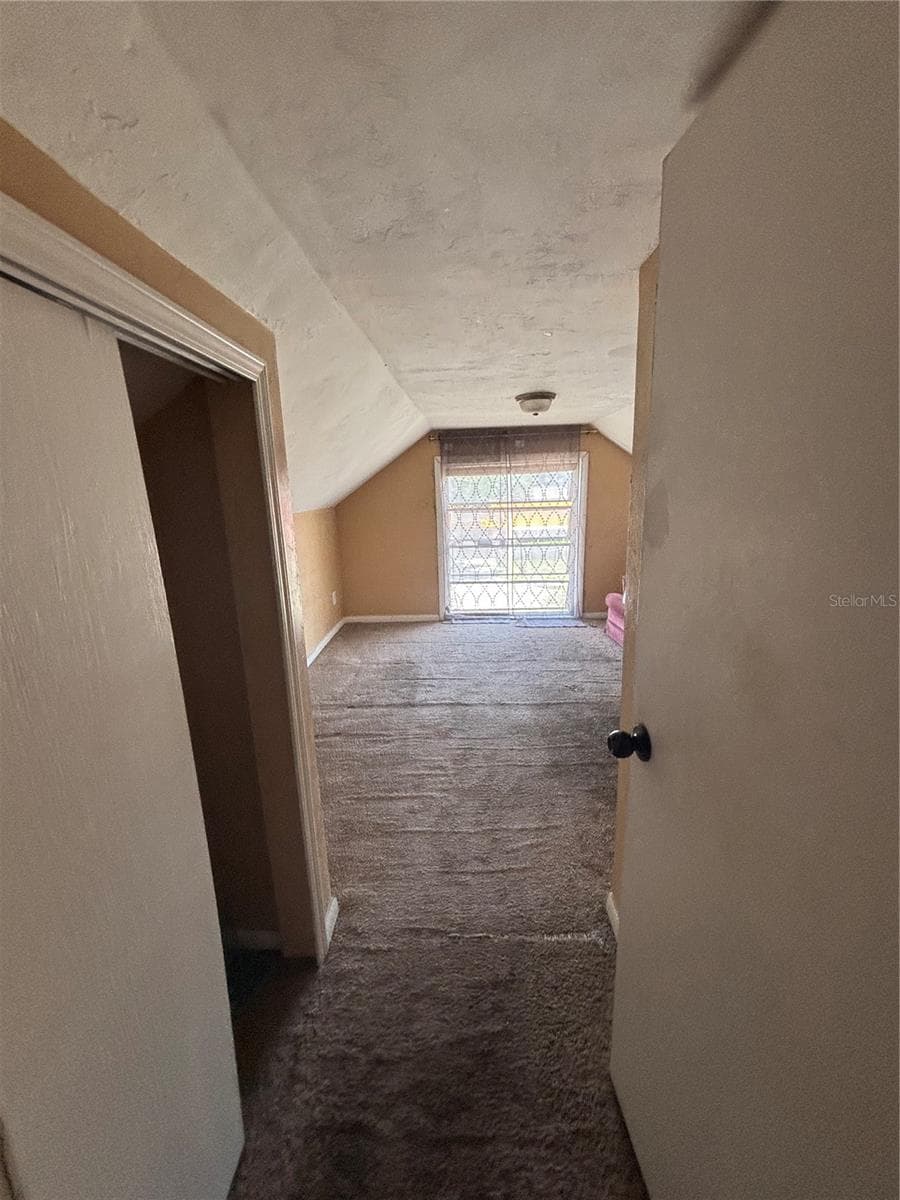 1906 HANSON STREET — photo 24 of 43