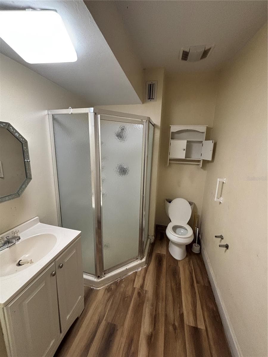 1906 HANSON STREET — photo 18 of 43