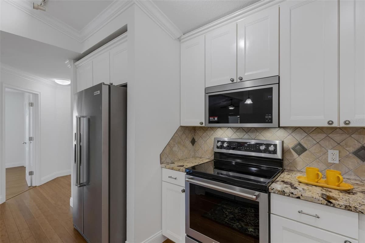 1154 WATERFALL LANE — photo 14 of 45