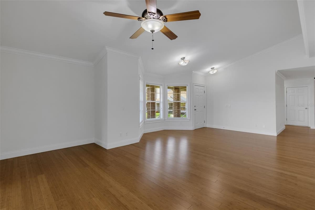 1154 WATERFALL LANE — photo 8 of 45