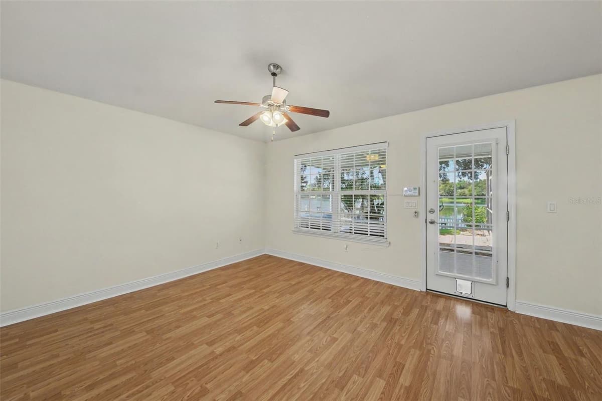 567 CORAL TRACE BOULEVARD — photo 8 of 34