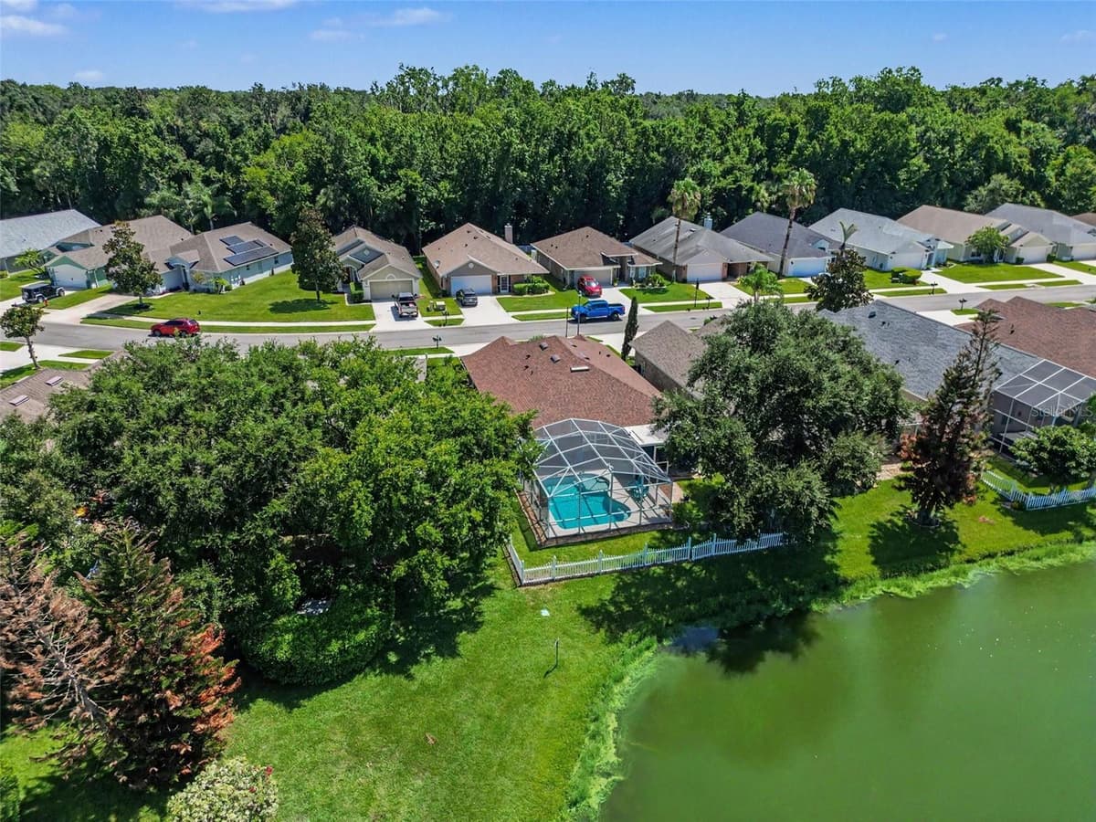 567 CORAL TRACE BOULEVARD — photo 31 of 34