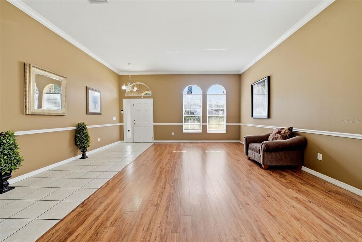 5553 BRADDOCK DRIVE — photo 8 of 55