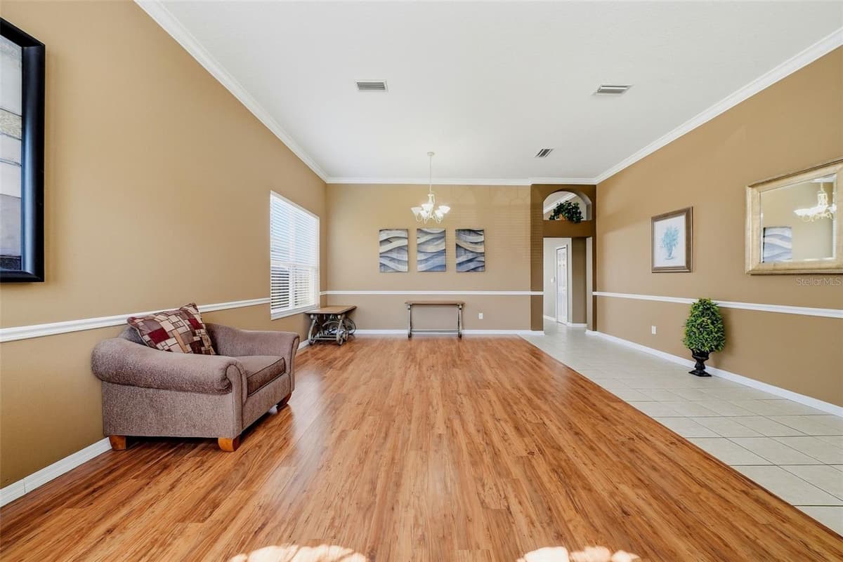 5553 BRADDOCK DRIVE — photo 10 of 55