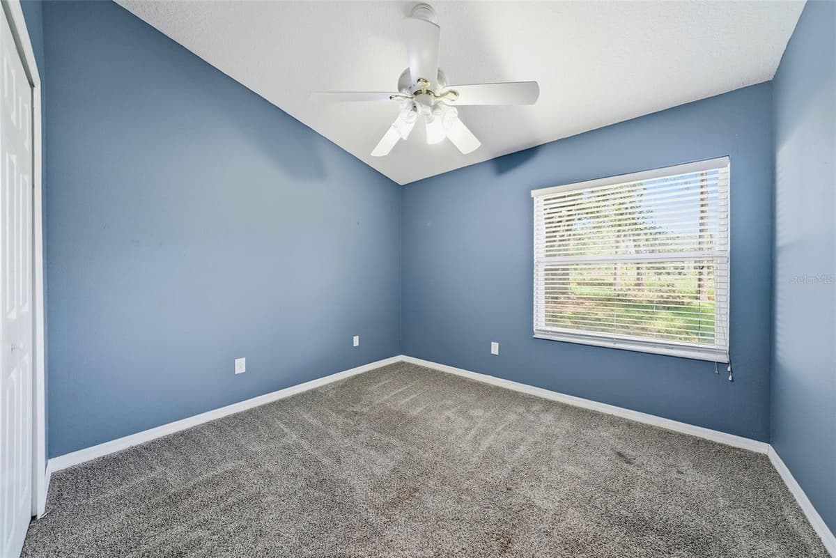5553 BRADDOCK DRIVE — photo 33 of 55